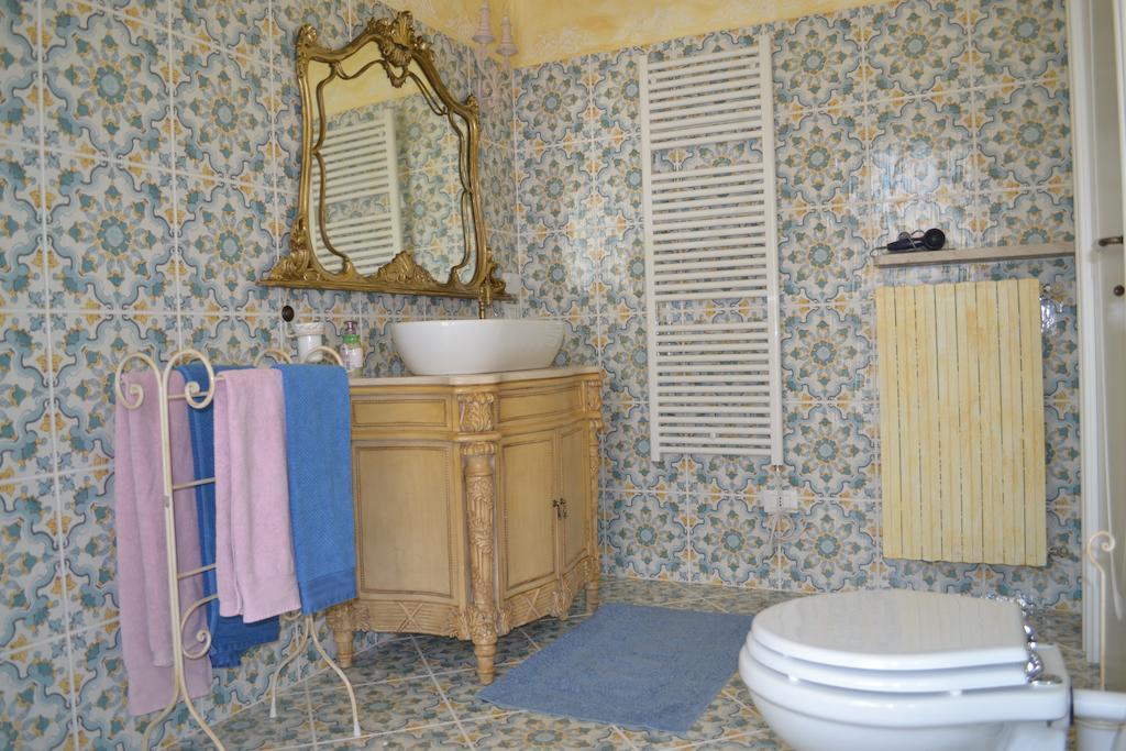 La Maison Delle Favole Desenzano del Garda Eksteriør bilde